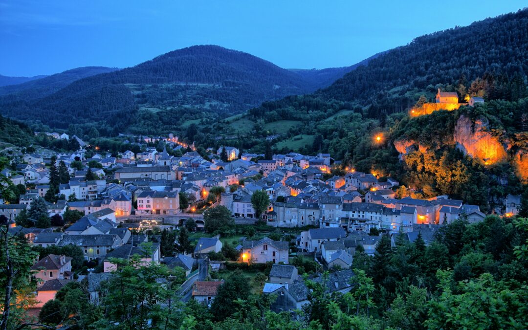 Que faire à Meyrueis ? Découvrez les incontournables de cette perle des Cévennes